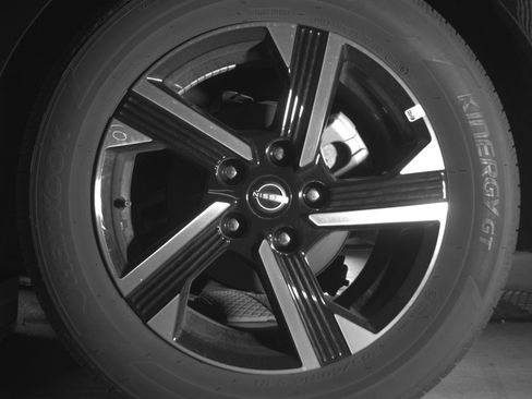 Used 2025 Nissan Sentra SV image 14