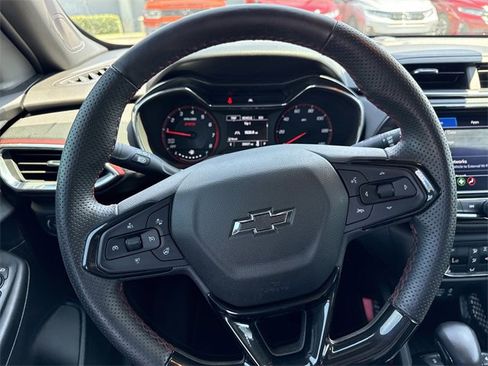 Used 2023 Chevrolet TrailBlazer RS w/ Convenience Package image 14