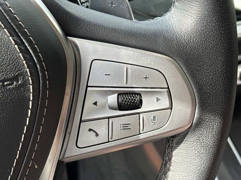 Used 2023 BMW X7 xDrive40i w/ Parking Assistance Package image 26