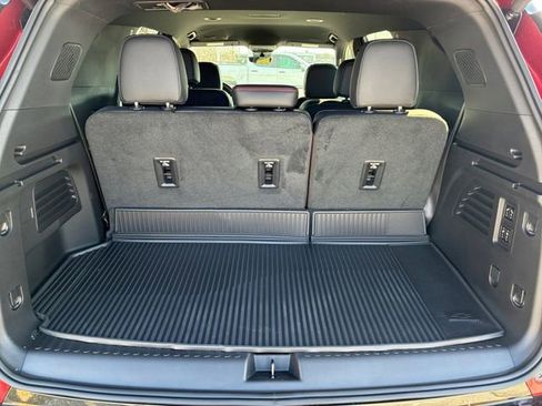 New 2026 Chevrolet Traverse RS image 16