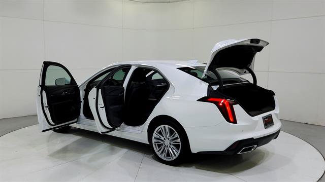 Used 2026 Cadillac CT4 Premium Luxury AWD/4WD image 31