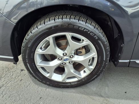 Used 2017 Subaru Forester 2.5i Touring image 16