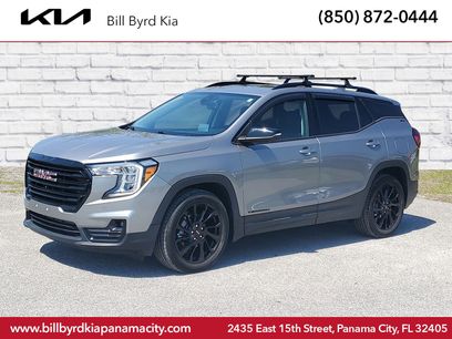Used 2023 GMC Terrain SLT w/ Infotainment Package II