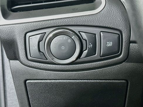 Used 2024 Ford Edge SEL AWD/4WD image 17