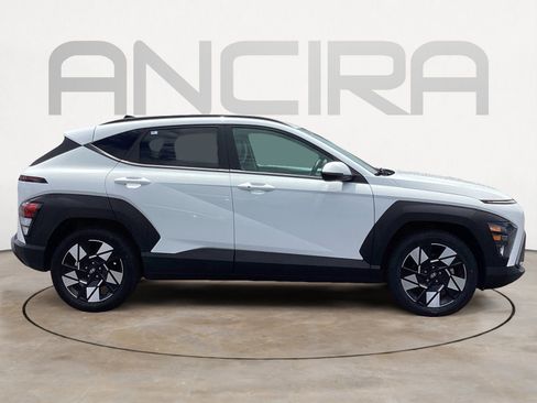 Used 2024 Hyundai Kona SEL FWD image 15