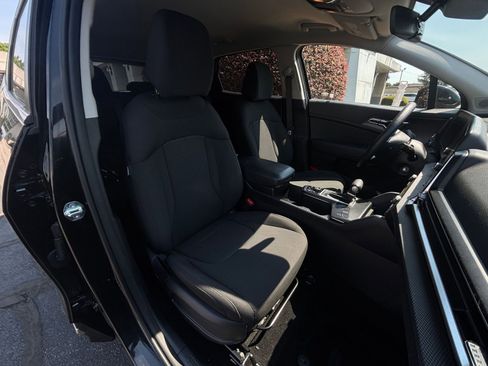 Used 2025 Kia Sportage LX FWD image 35