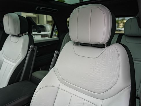 Certified 2025 Land Rover Range Rover Sport Dynamic SE AWD/4WD image 26