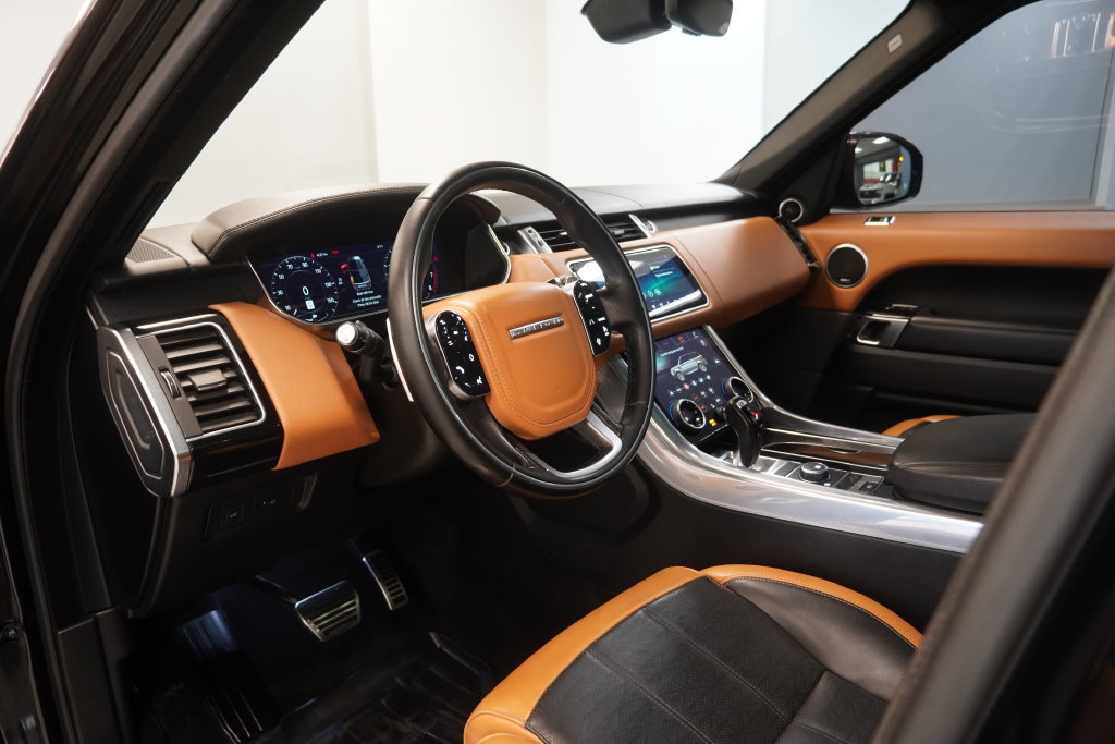 Used 2018 Land Rover Range Rover Sport HSE Dynamic AWD/4WD image 7