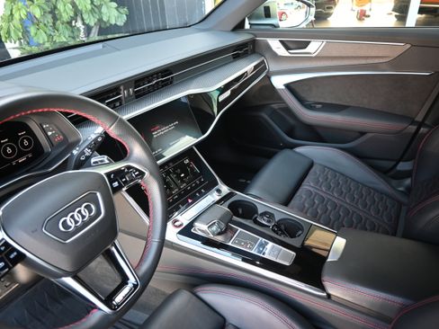 Used 2021 Audi RS 6 AWD/4WD image 58