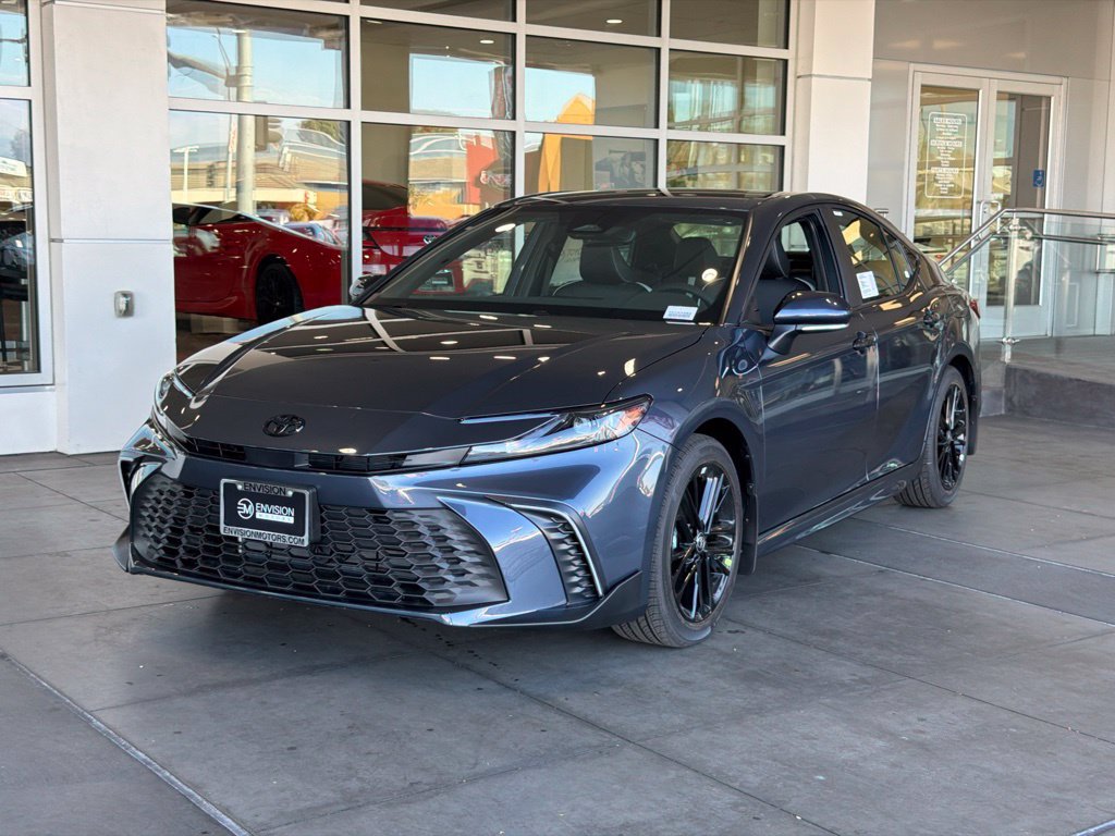 New 2026 Toyota Camry SE FWD image 2