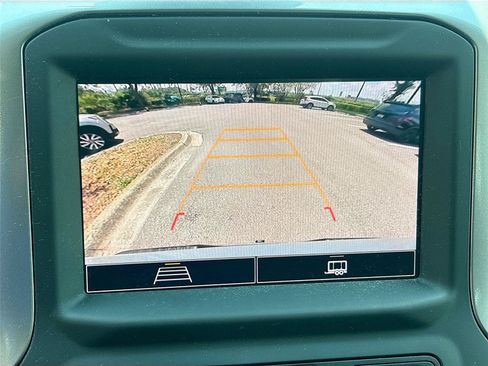 Used 2024 Chevrolet Silverado 1500 W/T w/ Trailering Package AWD/4WD image 9