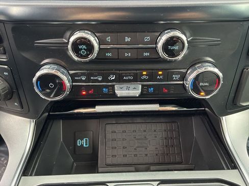 Used 2023 Ford F150 Limited AWD/4WD image 19