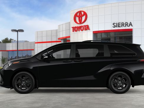 New 2026 Toyota Sienna XLE Woodland Edition AWD/4WD image 48