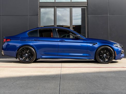 Used 2022 BMW M5 w/ Competition Package image 10