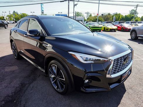 Used 2023 INFINITI QX55 Essential AWD/4WD image 3