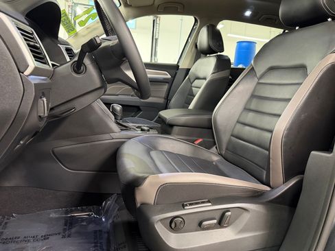Used 2021 Volkswagen Atlas SEL Premium AWD/4WD image 5