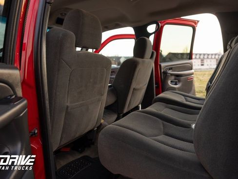 Used 2004 Chevrolet Silverado 2500 4x4 Crew Cab image 18