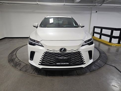 Used 2024 Lexus RX 350 Premium image 3