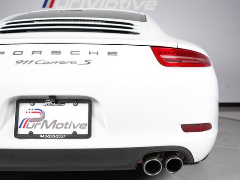 Used 2015 Porsche 911 Carrera S RWD image 17