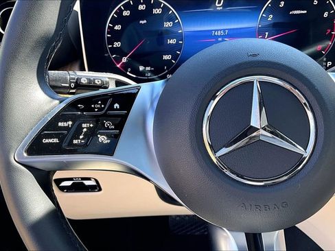 Certified 2024 Mercedes-Benz GLC 300 4MATIC image 20