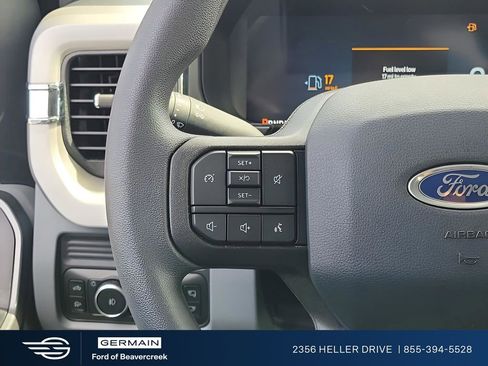 New 2026 Ford F250 XLT w/ XLT Premium Package AWD/4WD image 13