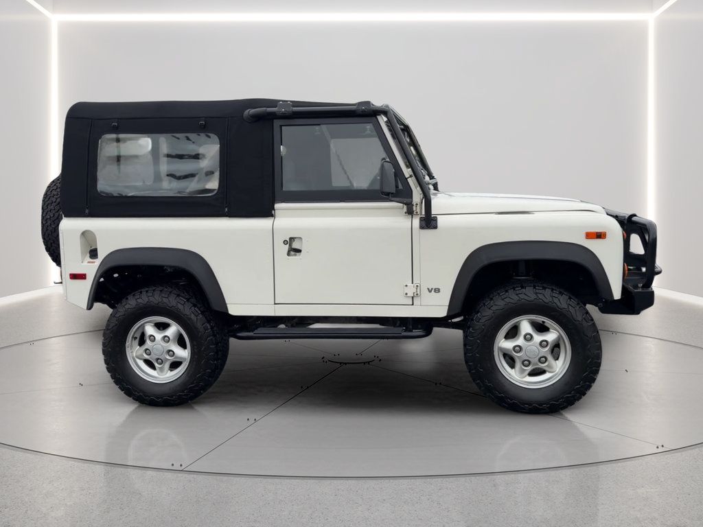 Used 1997 Land Rover Defender 90 AWD/4WD image 4