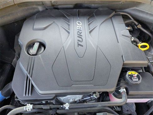 Used 2022 Genesis GV70 2.5T image 20