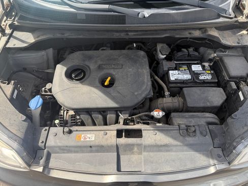 Used 2016 Kia Soul + FWD image 20