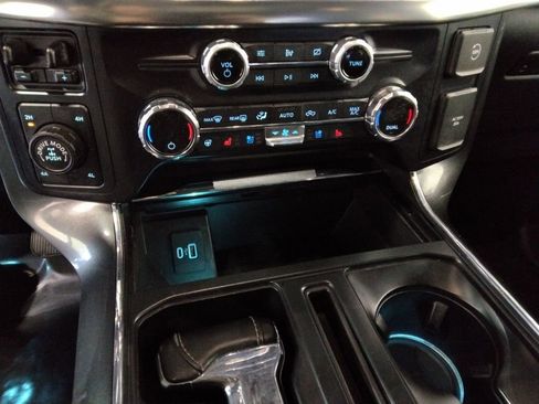 Used 2021 Ford F150 Lariat w/ Equipment Group 502A High image 20