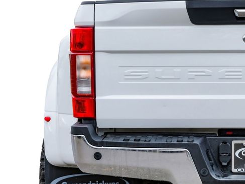 Used 2020 Ford F350 Lariat w/ Lariat Value Package image 51