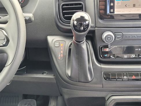 Used 2025 RAM ProMaster 2500 w/ Storage Group image 14