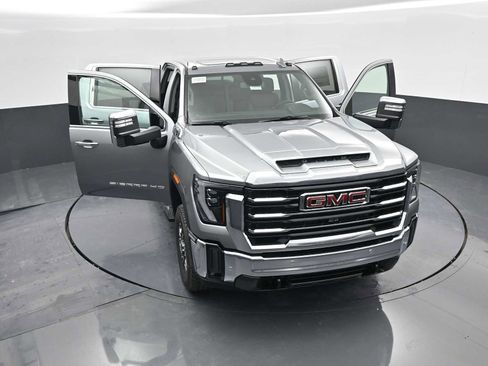 New 2026 GMC Sierra 2500 SLT w/ SLT Premium Package image 42
