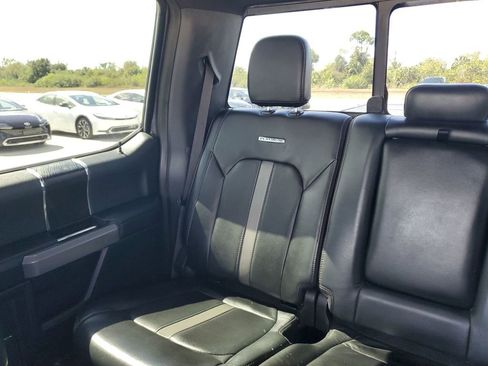 Used 2019 Ford F250 Platinum w/ Platinum Ultimate Package image 12