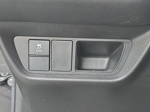 Used 2024 Honda HR-V LX image 25