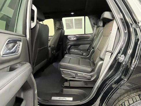Used 2021 Chevrolet Tahoe High Country w/ Premium Package image 13
