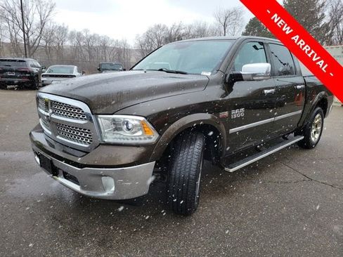 Used 2014 RAM 1500 Laramie w/ Convenience Group image 7