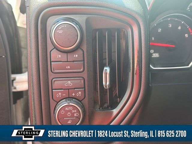Used 2021 Chevrolet Silverado 2500 Custom w/ Custom Value Package AWD/4WD image 17