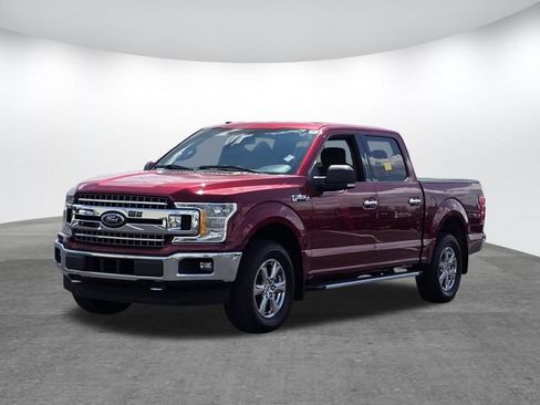 Used 2018 Ford F150 XLT w/ Equipment Group 302A Luxury AWD/4WD image 7