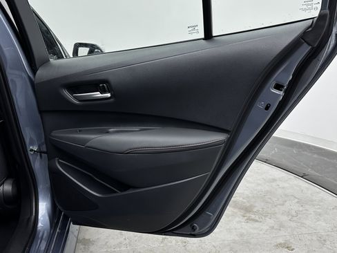 Used 2025 Toyota Corolla SE image 28
