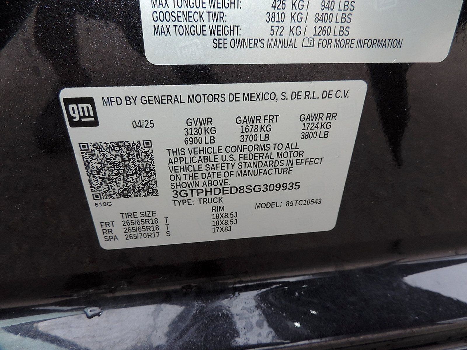 Used 2025 GMC Sierra 1500 SLT RWD image 13