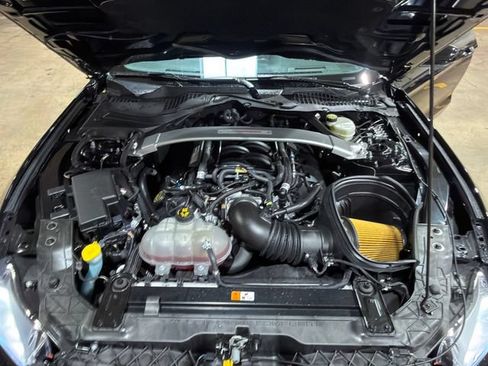 Used 2017 Ford Mustang Shelby GT350 w/ Electronics Package RWD image 43
