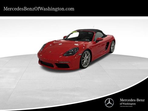 Used 2019 Porsche 718 Boxster image 1