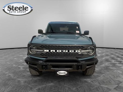 Used 2022 Ford Bronco Badlands image 8