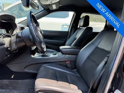 Used 2020 Jeep Grand Cherokee Altitude AWD/4WD image 9