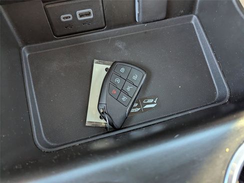 Used 2023 Chevrolet Tahoe Premier w/ Premium Package 2 image 22