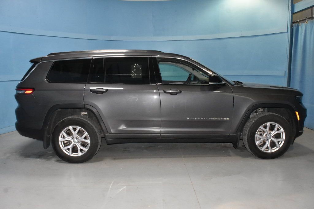 Used 2022 Jeep Grand Cherokee L Limited w/ MOPAR Finishing Package AWD/4WD image 23