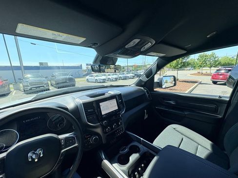 New 2026 RAM 1500 Express AWD/4WD image 26