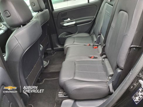 Used 2024 Mercedes-Benz GLB 250 image 12