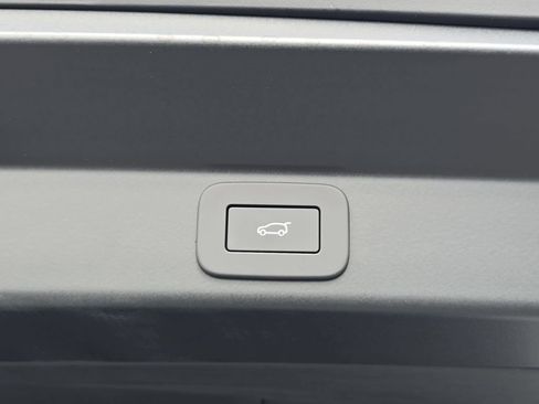 New 2026 Land Rover Range Rover Sport Dynamic SE image 13