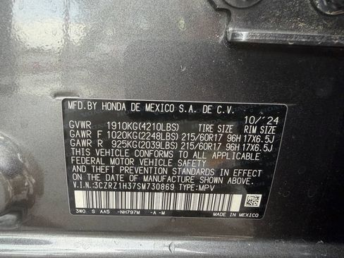 Certified 2025 Honda HR-V LX image 28